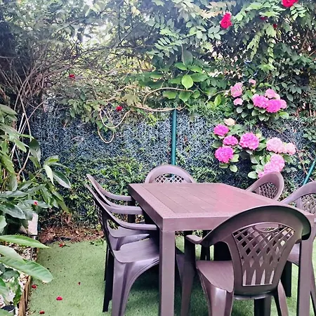 Elegante Adosado En Ampuero