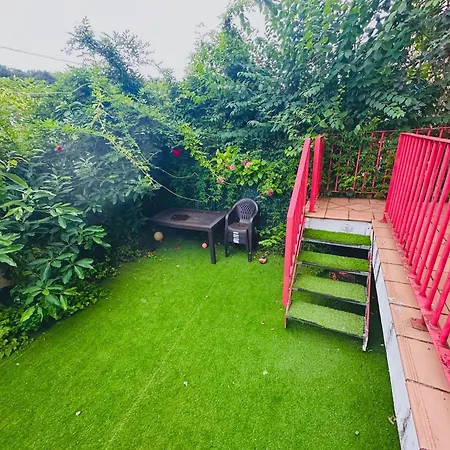 Elegante Adosado En Ampuero Расинес